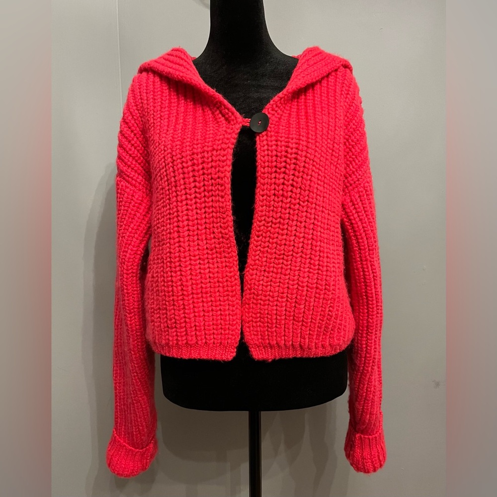 Sarah Pacini Pink Chunky Knit Cozy Hooded Sweater, One Size